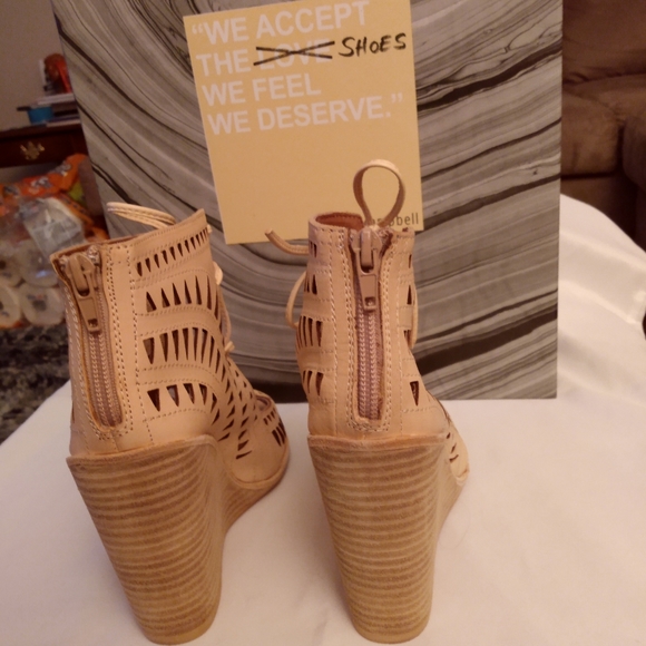 Gently used Jeffrey Campbell Rodillo-Hi nude colored open toe shoes size 5 1/2 - Picture 3 of 7